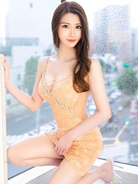 タレント しいな