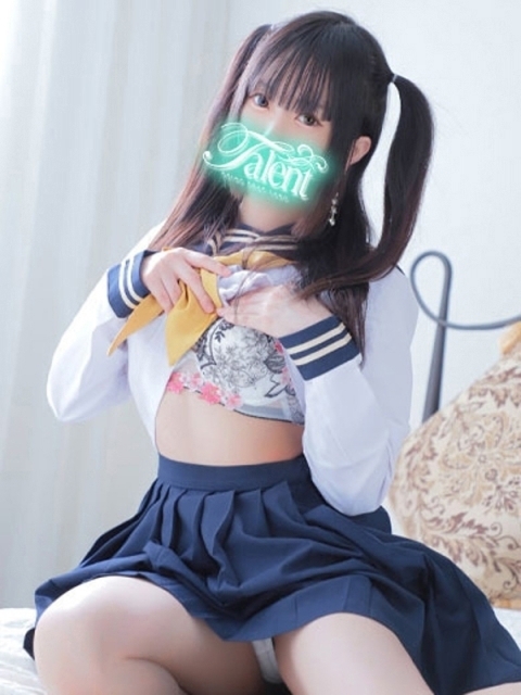 タレント なるせ