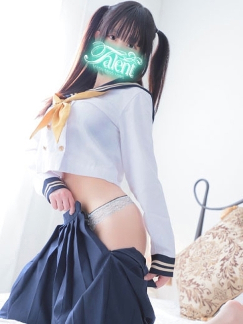 タレント なるせ