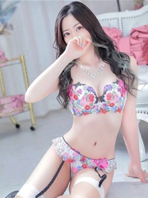 タレント すずか