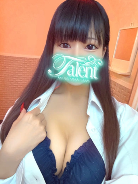 タレント ゆりか