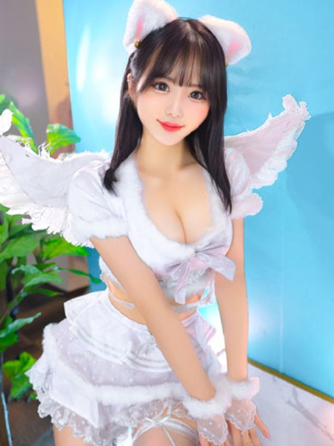 タレント かのん